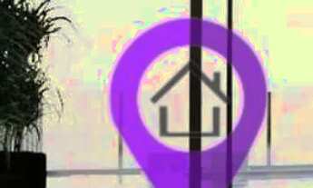 Imagem 2: Imóvel exclusivo em condomínio de alto padrão, com amplos espaços perfeito para quem busca