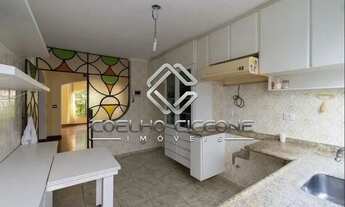 Imagem 4: Sobrado com 4 dormitórios, 2 suítes, 3 banheiros ao total, para Locação, 365m² por R$5.697