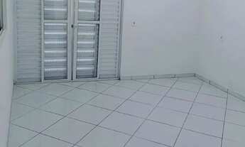 Imagem: Aluga-se 2 quartos, sala, cozinha e banheiro