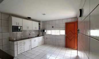 Imagem 5: Casa dúplex no Santa Isabel com 4 quartos sendo 3 suítes DCE piscina financia