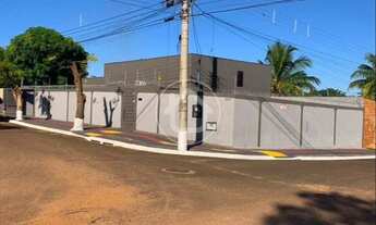 Imagem: CASA DE ESQUINA REFORMADA - JD ROSELANDIA