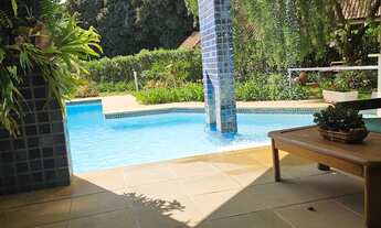 Imagem 5: Casa de Alto Padrão com 2.257m², Condomínio Fechado no Boa Vista com Piscina