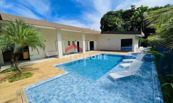 Imagem: Casa de condomínio em Avenida Albino dos