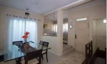 Imagem 2: Casa 3 dormitórios para VENDA no bairro Medianeira, Porto Alegre, RS