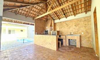 Imagem 6: Espaço e conforto: casa perfeita para quem busca tranquilidade no Centro - Barra Velha - S