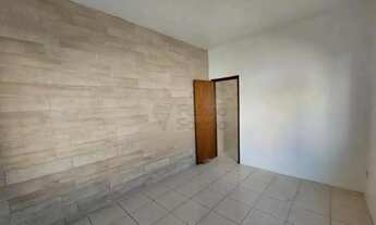 Imagem 7: Casa para Locação - 2 Dormitórios - Rua Açores, próxima à Av. 25 de Julho