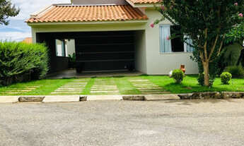 Imagem 1: Bela casa a venda no Condomínio Porto da Pedra