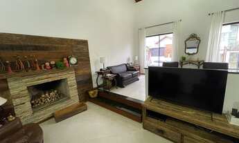 Imagem 7: Casa para venda no Condomínio Alto dos Pinheiros com 3 quartos, 1 suíte, sala de estar e j