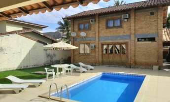 Imagem: Angra Condomínio Praia Privativa. Na casa