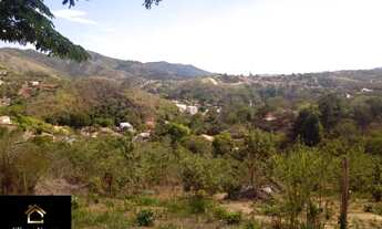 Imagem 2: Vendo Casa em construção no bairro Zenobiópolis (Morro do Capitão) em Paty do Alferes - RJ
