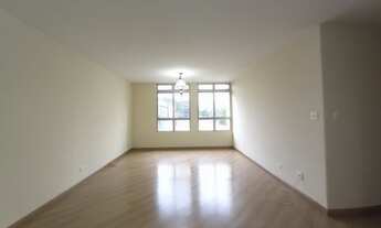 Imagem: Apartamento lindo, grande e reformado na