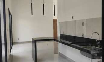 Imagem 4: Linda casa linear no Vale dos Cristais