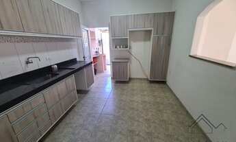 Imagem 4: Casa para Venda em Taubaté, Parque Senhor do Bonfim, 3 dormitórios, 1 suíte, 2 banheiros