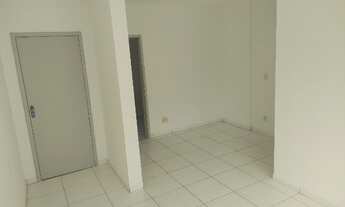 Imagem 3: Apartamento 2/4 Costa azul