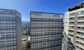 Imagem 4: Apartamento moderno com linda vista livre de 1 dorm à venda na Vila Matias em Santos - SP