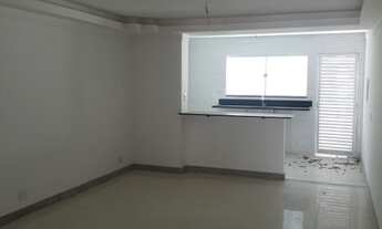 Imagem 2: Casa para venda tem 130 metros quadrados com 3 quartos em Glória - Macaé - RJ