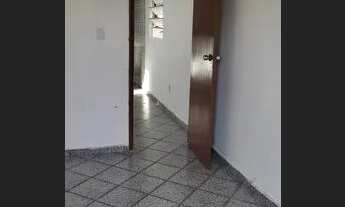 Imagem 7: Casa nos altos de 1/4 com varanda e entrada independente no telegrafo