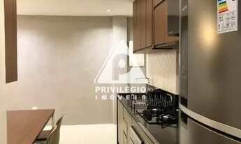 Imagem 6: Privilégio Imóveis Vende: Excelente apartamento 2 quartos em Copacabana - RJ