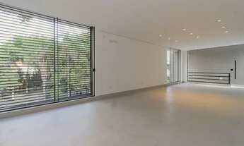 Imagem 3: Sobrado para aluguel e venda com 710 metros quadrados com 4 quartos