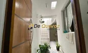 Imagem 6: Casa para venda possui 200 metros quadrados com 3 quartos em Jardim São Bernardo - São Pau