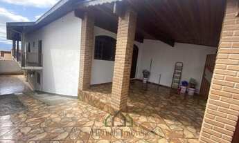 Imagem: Casa com 3 quartos - Bairro Chácara Santa