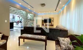 Imagem 2: Casa para Aluguel - Ermelino Matarazzo, 3 Quartos, 300 m2