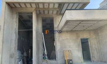 Imagem 2: Casa térrea, em construção, 3 dormitórios, 3 suítes, lavabo, pé direito 6 metros