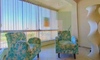 Imagem 4: Apartamento Padrão em lindo apto com elevador, ar condicionado, geladeira maquina de lavar