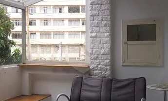 Imagem 3: Sobrado adaptado para ponto comercial na Rua Eça de Queiroz