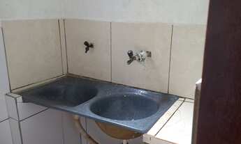 Imagem 2: Aluga-se kitnet Quarto com aluguel por R$400 /mês