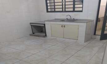 Imagem: 01 quarto, sala, cozinha e WC