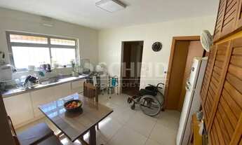 Imagem 7: Sobrado a venda 4 Dormitórios 2 Suítes 2 Vagas à Venda em Jardim Santa Helena região de In