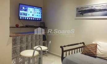 Imagem 5: Conjugado dividido, na Pompeu Loureiro, Copacabana