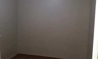 Imagem 2: Alugo casa simples, com cerâmica e forro PVC