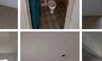 Imagem: Alugo suíte quarto c banheiro e uma pequena