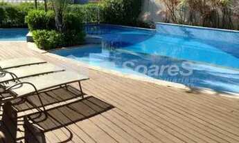 Imagem: Excelente cobertura, com quatro vagas em