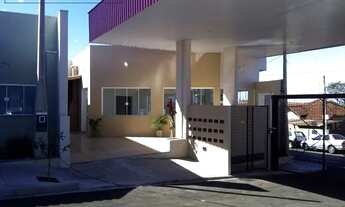 Imagem 2: Casa com 2 dormitórios em condomínio no Sta Edwiges