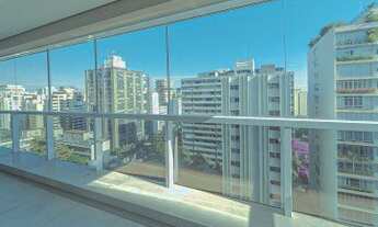 Imagem 2: Apartamento para venda com 240 metros quadrados e 3 suites !