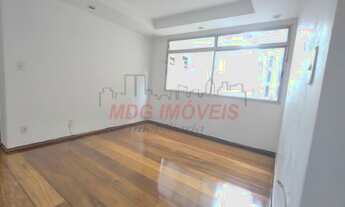 Imagem 2: Apartamento na Paulista, na Alameda Ribeirão Preto, com 2 quartos, 1 vaga de garagem, ao l