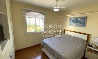 Imagem 3: Apartamento para aluguel com 167m², 4 quartos, 1 suíte, 2 vagas, banheiro e quarto de serv