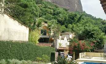 Imagem 7: Casa de condomínio para venda com 290 metros quadrados com 7 quartos