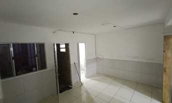 Imagem 5: Alugo casa com 3 cômodos + garagem