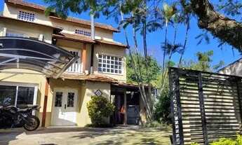 Imagem: Casa 4 dormitórios no bairro Tristeza