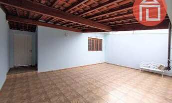 Imagem 2: Casa com 3 dormitórios para alugar, 120 m² por R$ 2.750,00/mês - Jardim Do Lago - Bragança