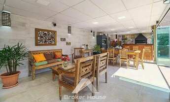 Imagem 2: Casa à venda no bairro Alto da Boa Vista - São Paulo/SP