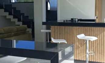 Imagem: Linda casa a venda no Riviera de Santa Cristina