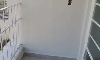 Imagem 3: Apartamento último andar com sacada para alugar