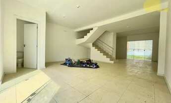 Imagem 3: Sobrado com 3 dormitórios (1 Suíte) e amplo terreno - Bairro da Velha