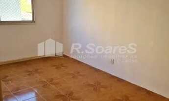 Imagem 4: APARTAMENTO COM DOIS QUARTOS E GARAGEM, EM PRAÇA SECA, RUA PINTO TELES