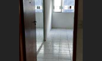 Imagem 2: Apt°. 4° andar, 2 quartos R$ 170.000,00